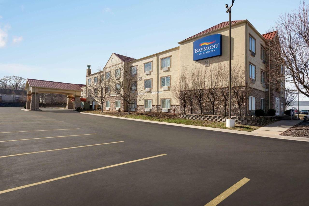 Baymont By Wyndham Springfield I-44 Hotel Exterior photo
